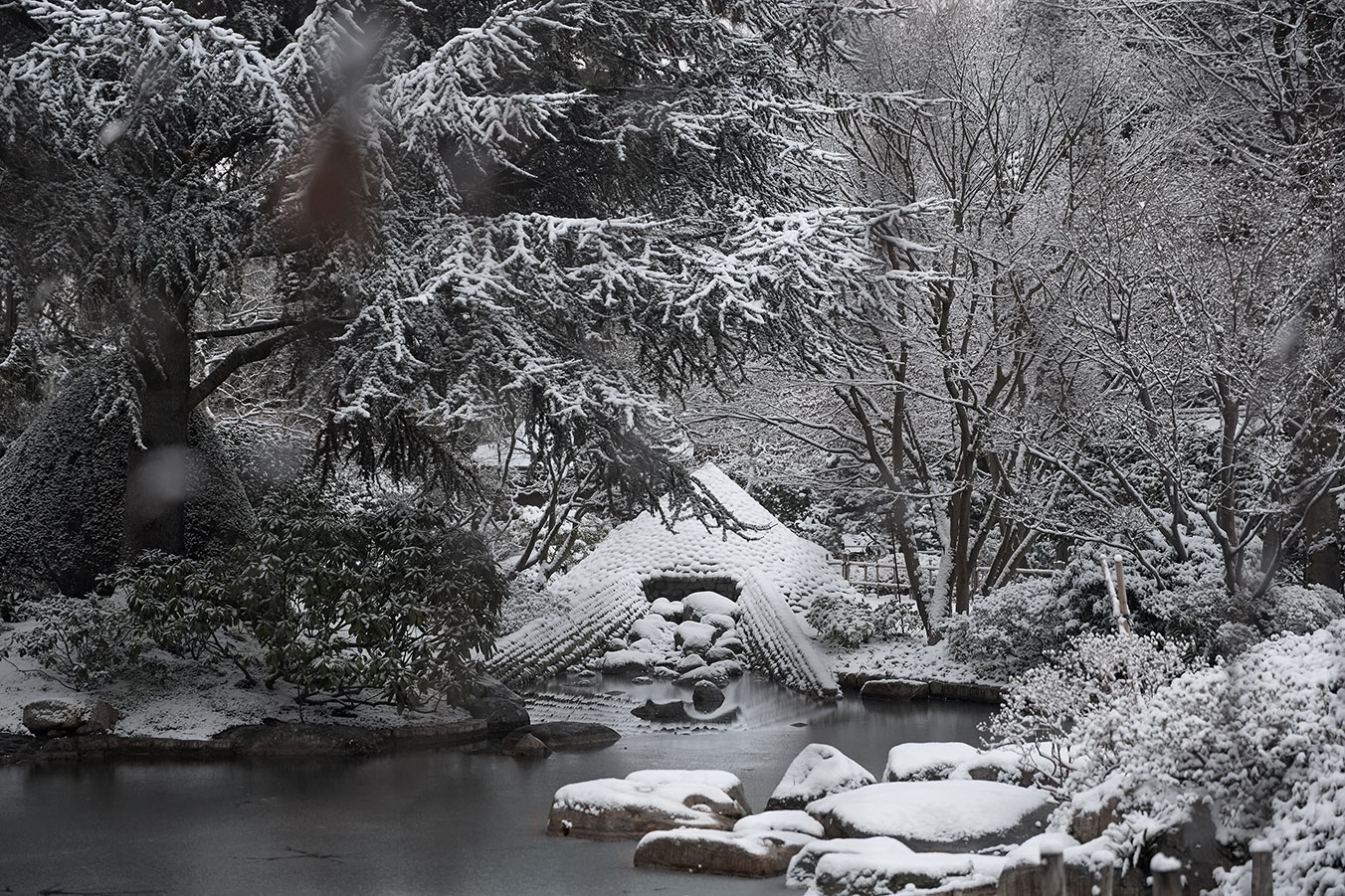 La pyramide de la naissance La_pyramide_de_la_naissance.jpg